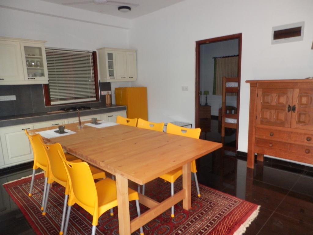 Ronny Cottage Negombo Bilik gambar