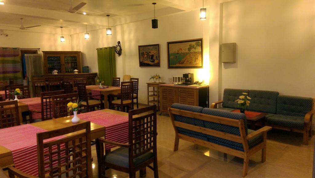 Ronny Cottage Negombo Luaran gambar