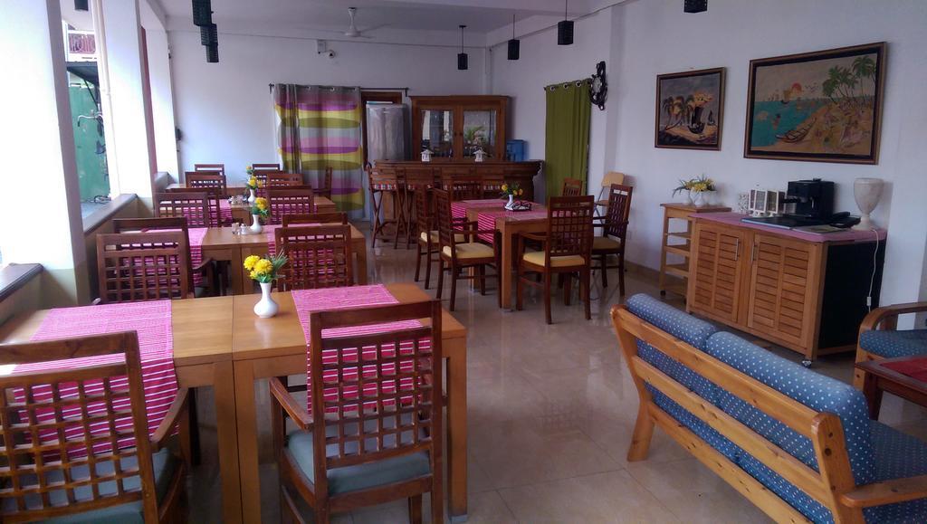 Ronny Cottage Negombo Luaran gambar