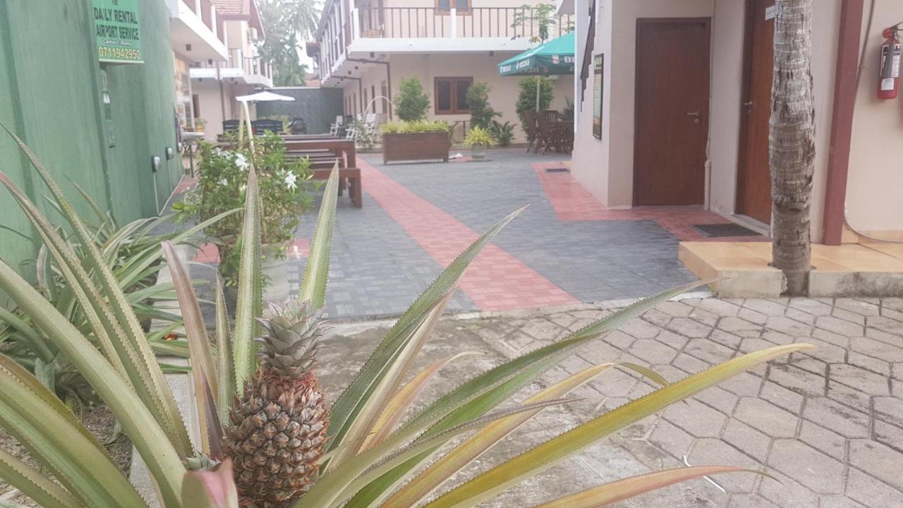 Ronny Cottage Negombo Luaran gambar